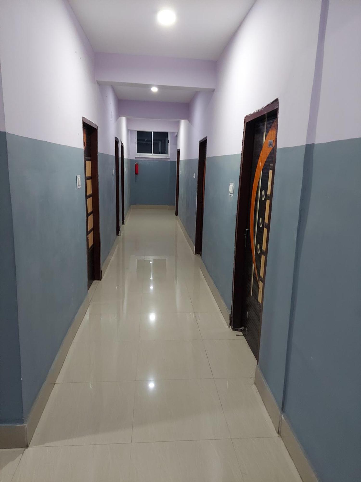 Raison Hotel Jamshedpur Exterior foto